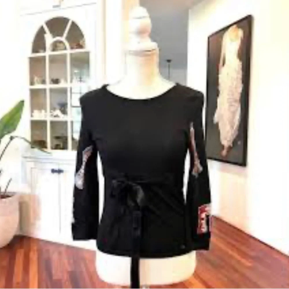 Authentic Chanel Vintage 2006 Cruise Black Cashmere Silk Novelty Ribbon Sweater
